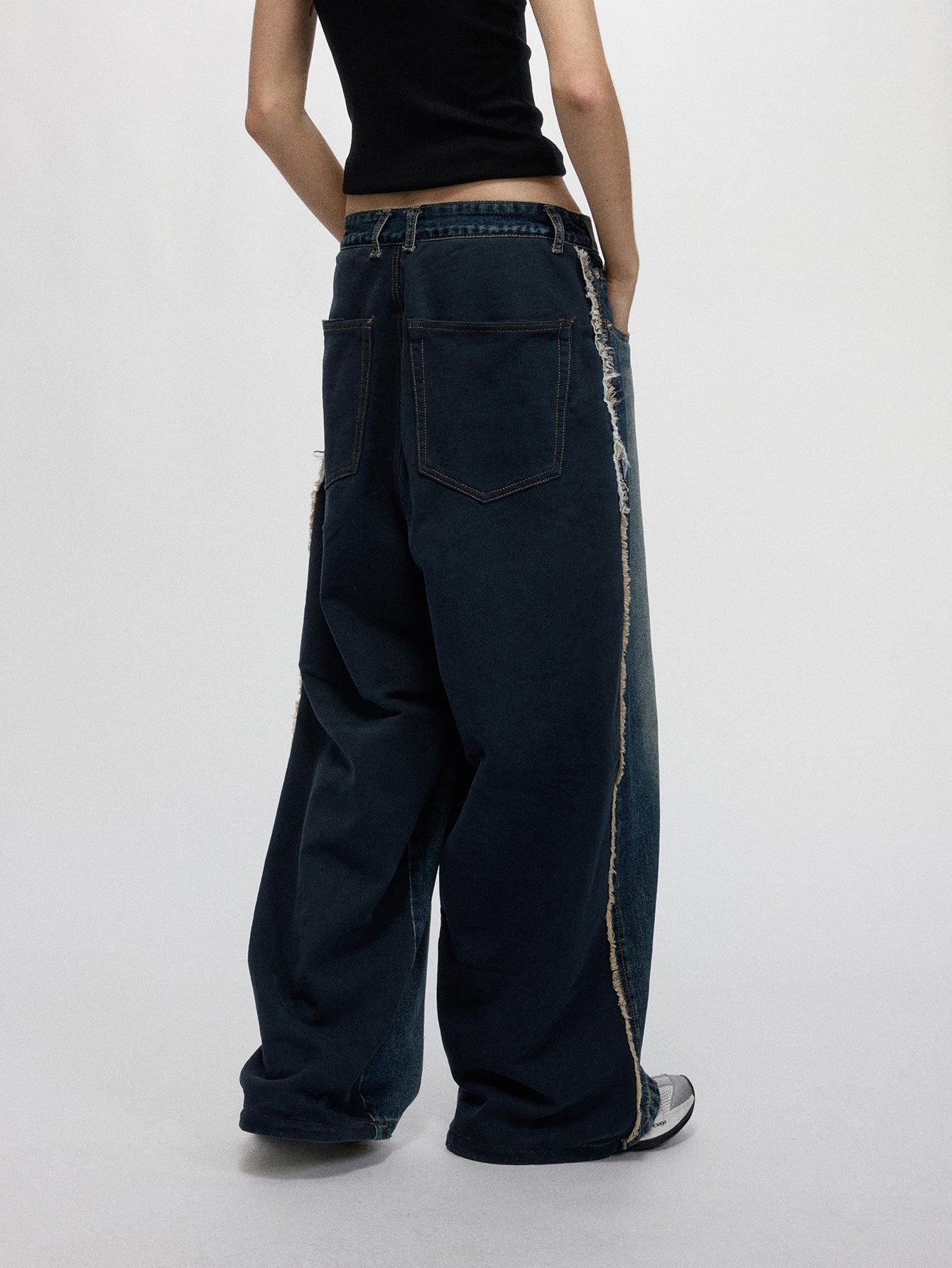 FUZZY CONCEPT JEANS